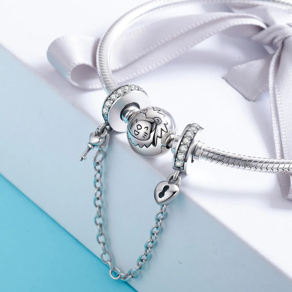 Lock and Key Charm Safety Chain - Lullaboo
