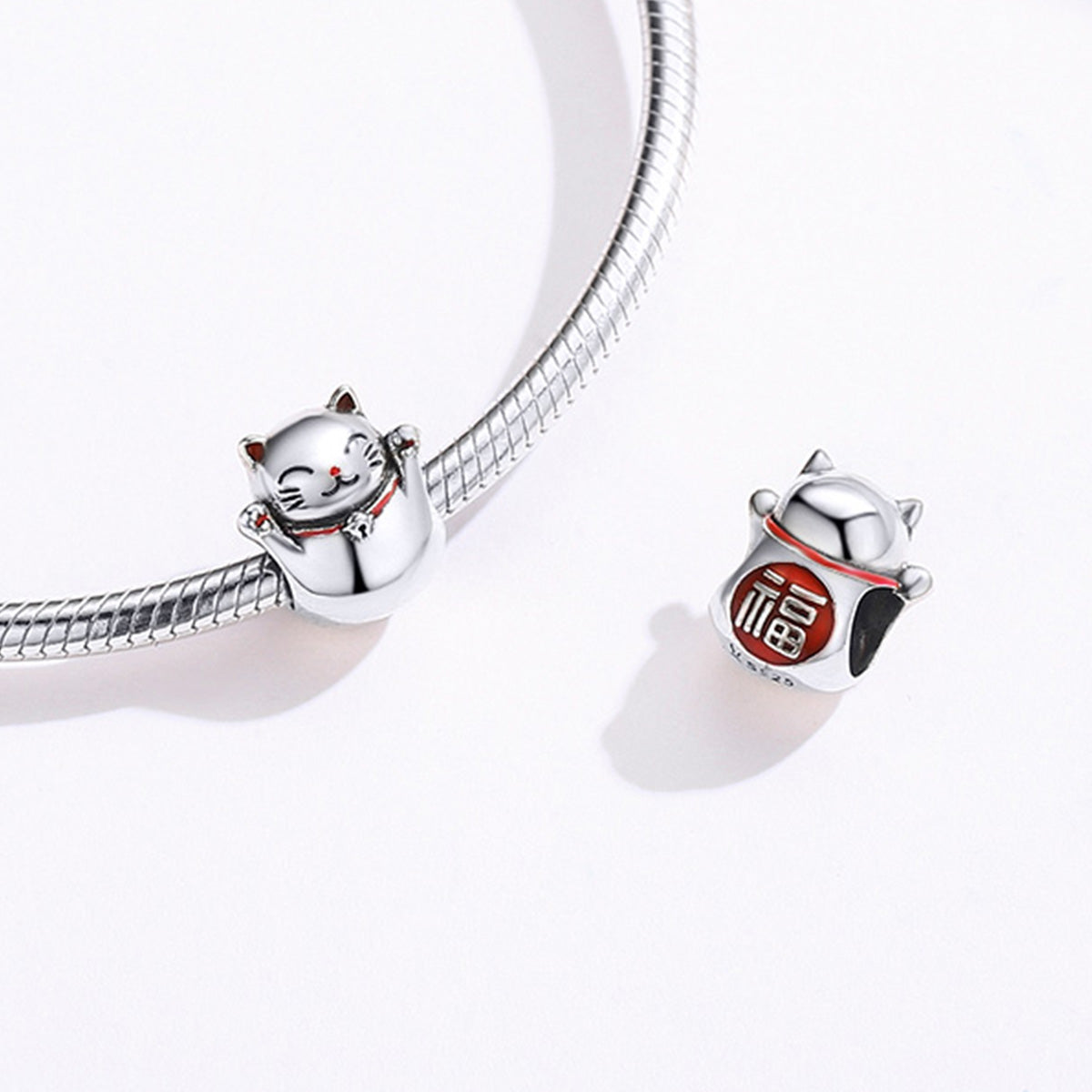 Lucky Cat Maneki-Neko Charm - Lullaboo
