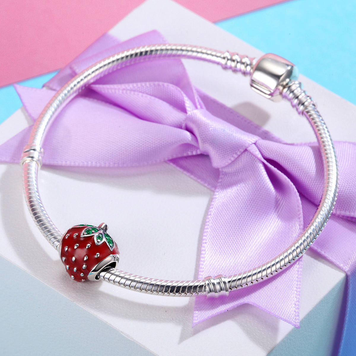 Strawberry Charm - Lullaboo