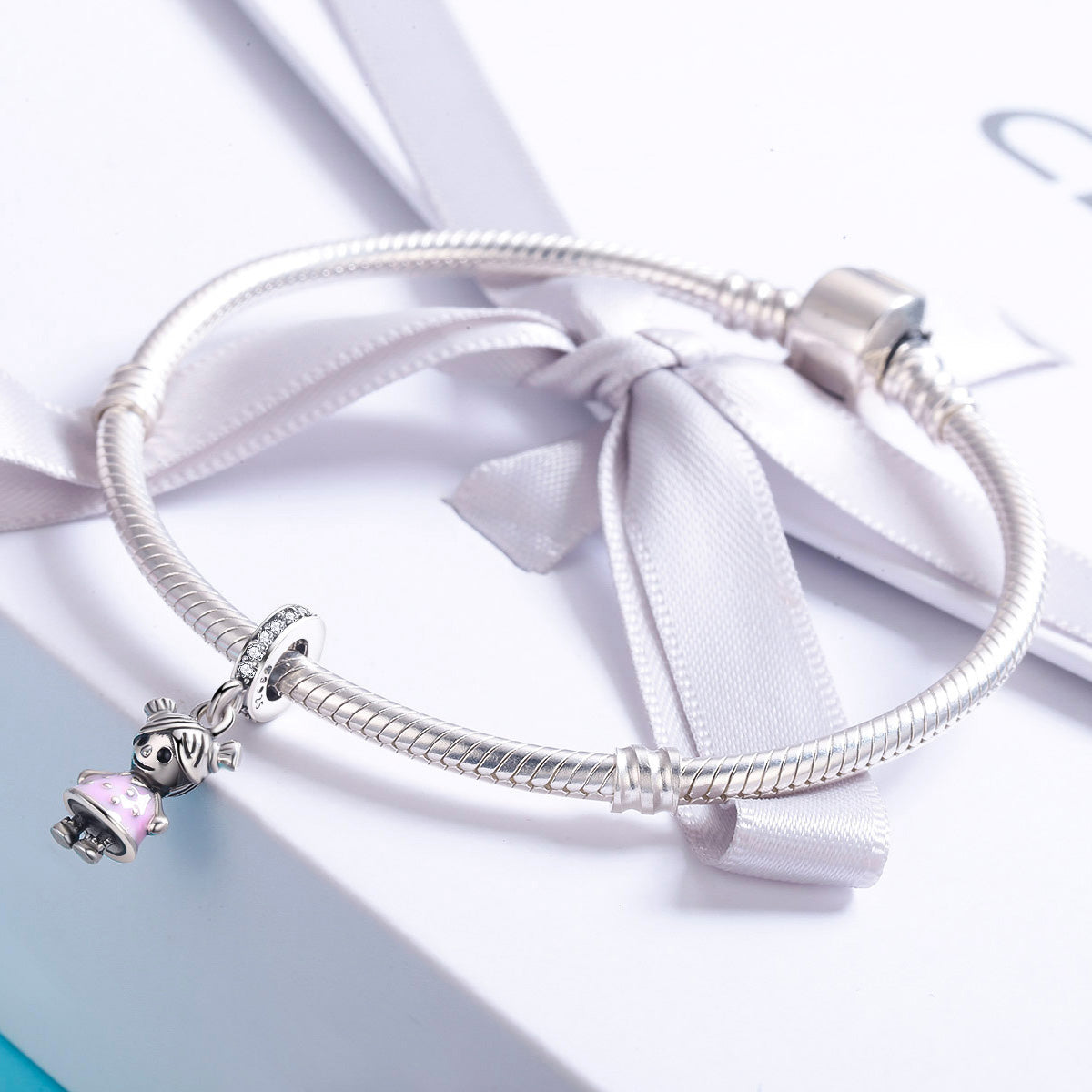 Girl Charm - Lullaboo